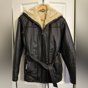 Wilsons Leather - Black jacket w/ cream fur lining - Size M